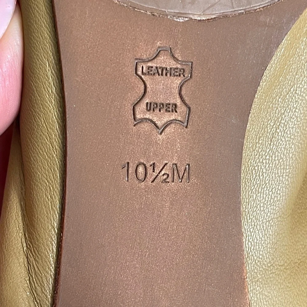 Tory Burch Women's Mustard Wedge Shoes